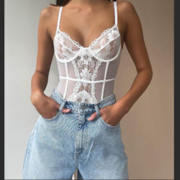 Victoria's Secret Floral Embroidered Lace Corset Bra Bodysuit Teddy‎ 34B - Picture 13 of 16